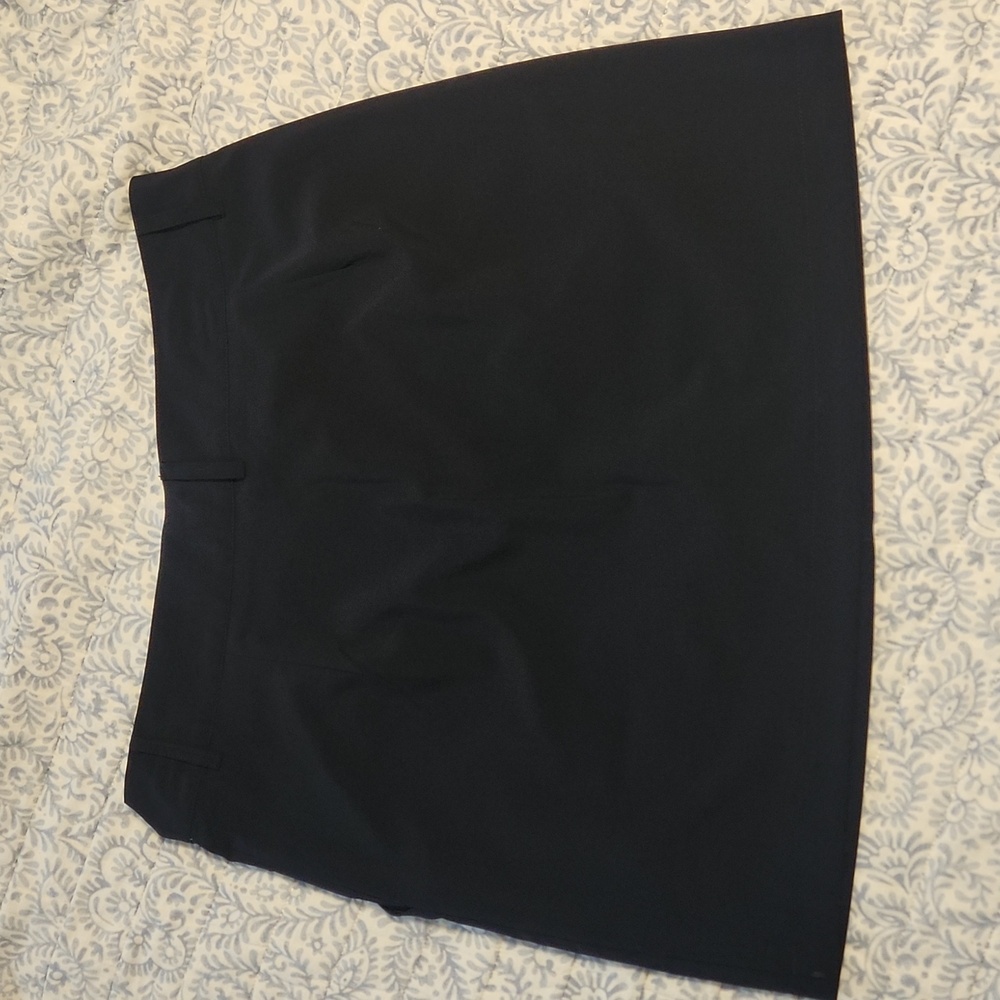 Navy Skort - Picture 2 of 7